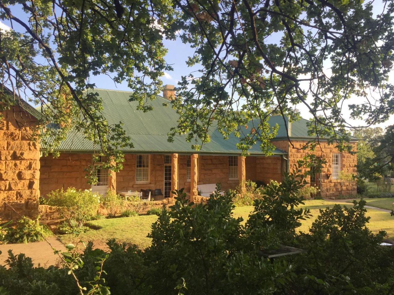 Die Ou Pastorie Fouriesburg Exterior foto